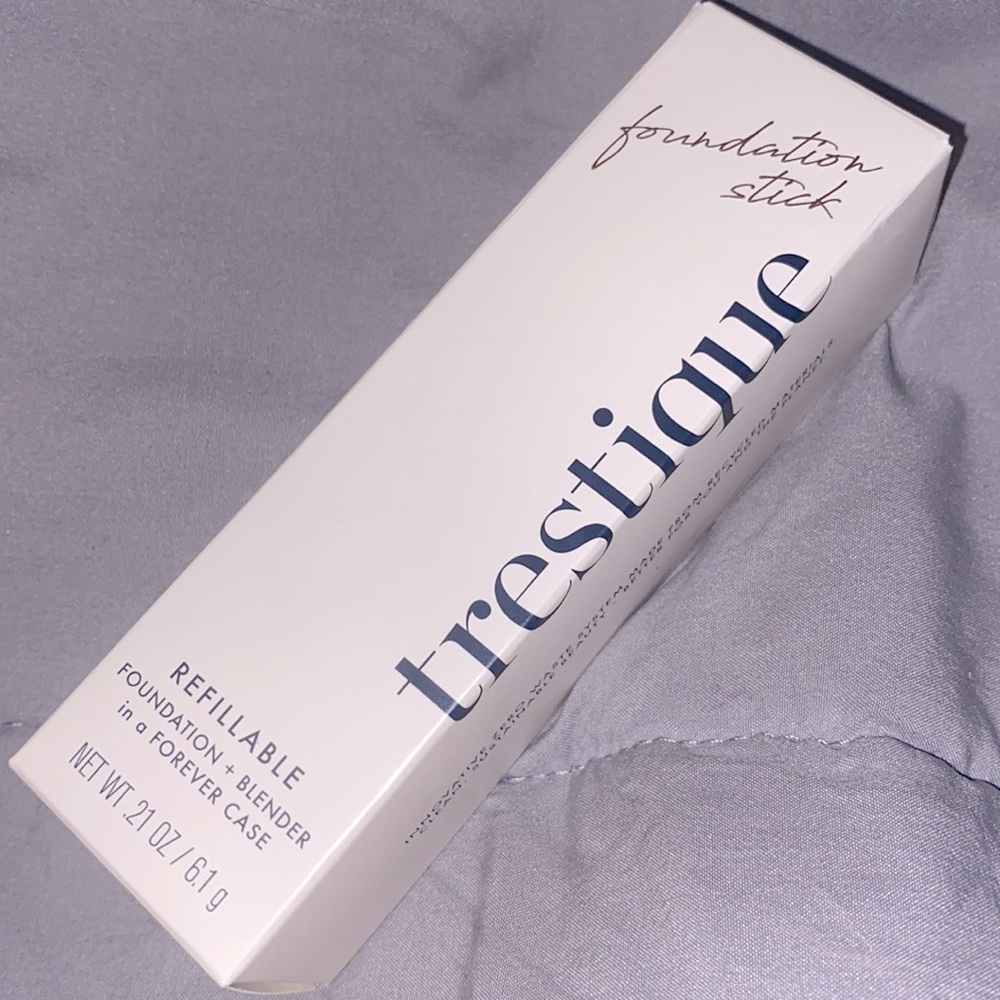 Trestique Foundation Stick, Medium Coverage, Refillable Foundation+Blender